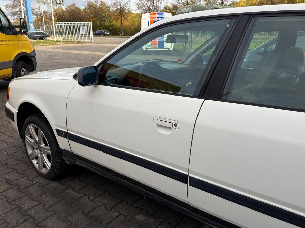 Audi 100 C4 original Tür vorn links L90E Alpinweiss Rohbau BJ91